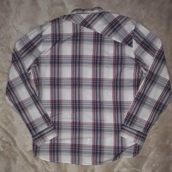 Volcom button down - Picture 3 of 3